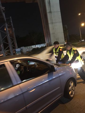 實習警寒假報到添戰力！ 助推車下匝道化危機