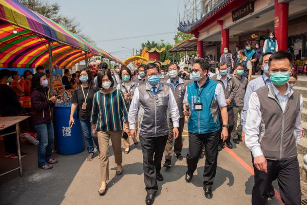 防堵群聚感染 桃園市清明祭祖落實分流分時管制請民眾避開擁擠時段