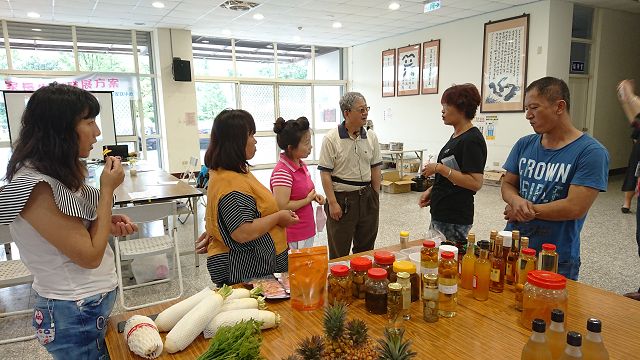 成長蛻變‧亮出自我 投家扶「家長生涯發展方案」農產品加工課程