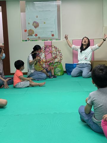 鹽埕早療據點「親子共學課程」