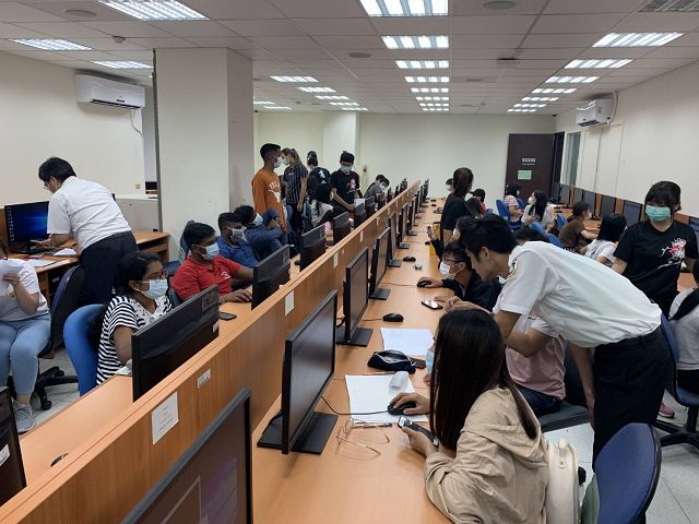 移民署關心境外生權益　推線上申請輕鬆辦