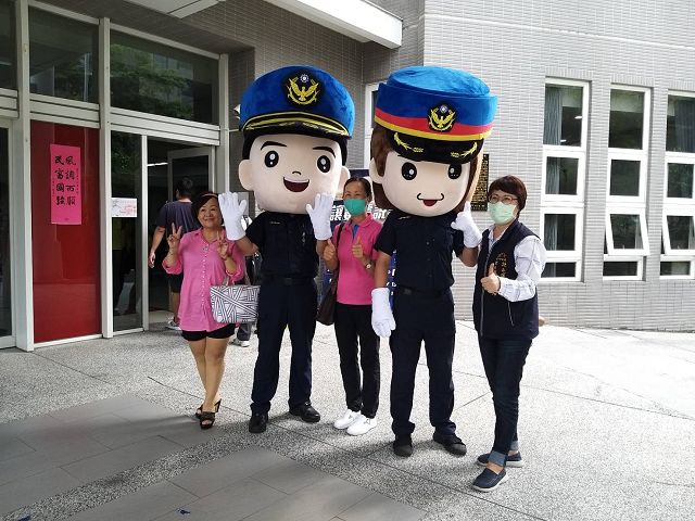 第五警分局治安會議　Q版警察娃娃超萌迎賓