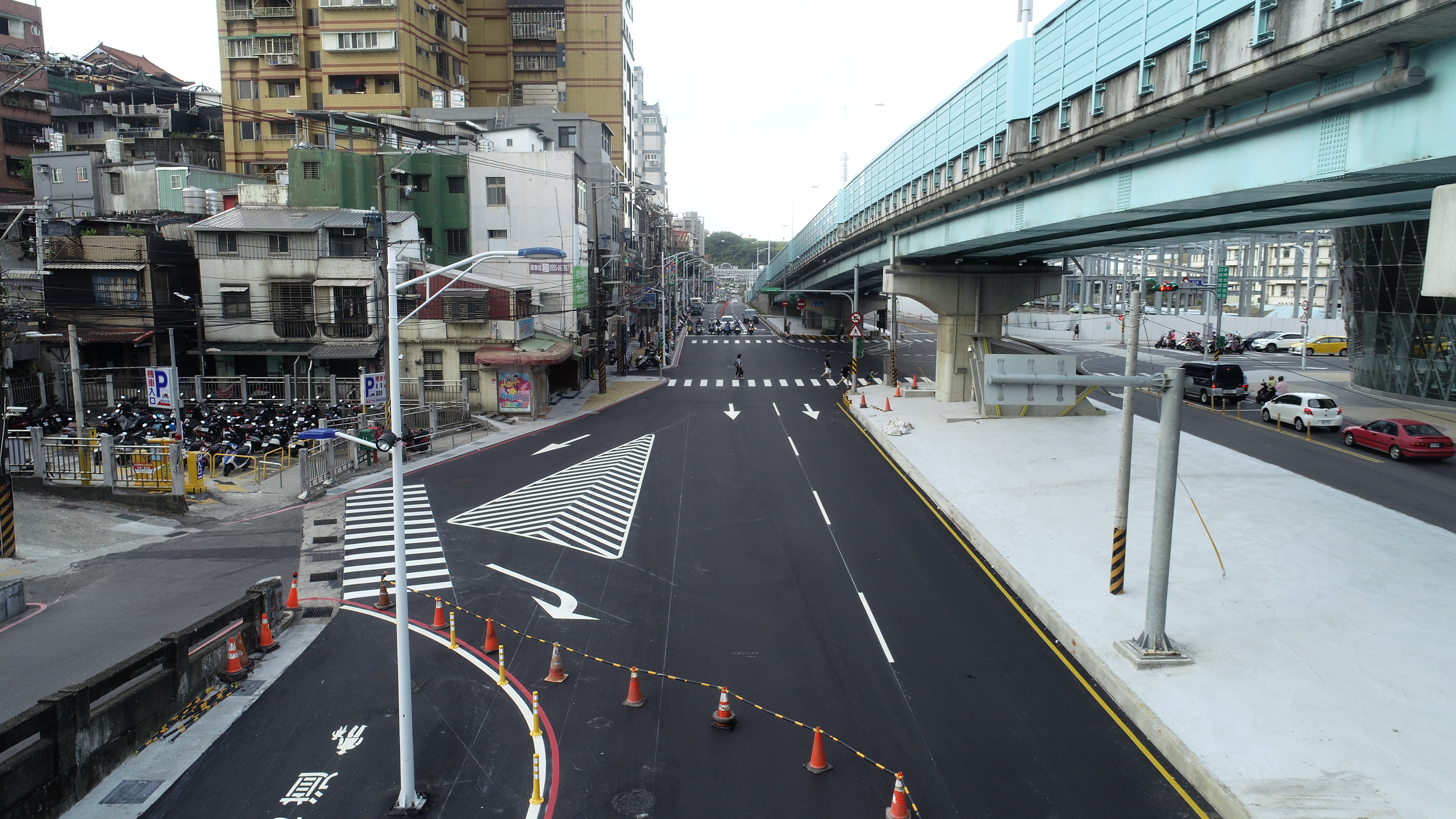 歷經10年努力 中山一二路拓寬工程全線通車