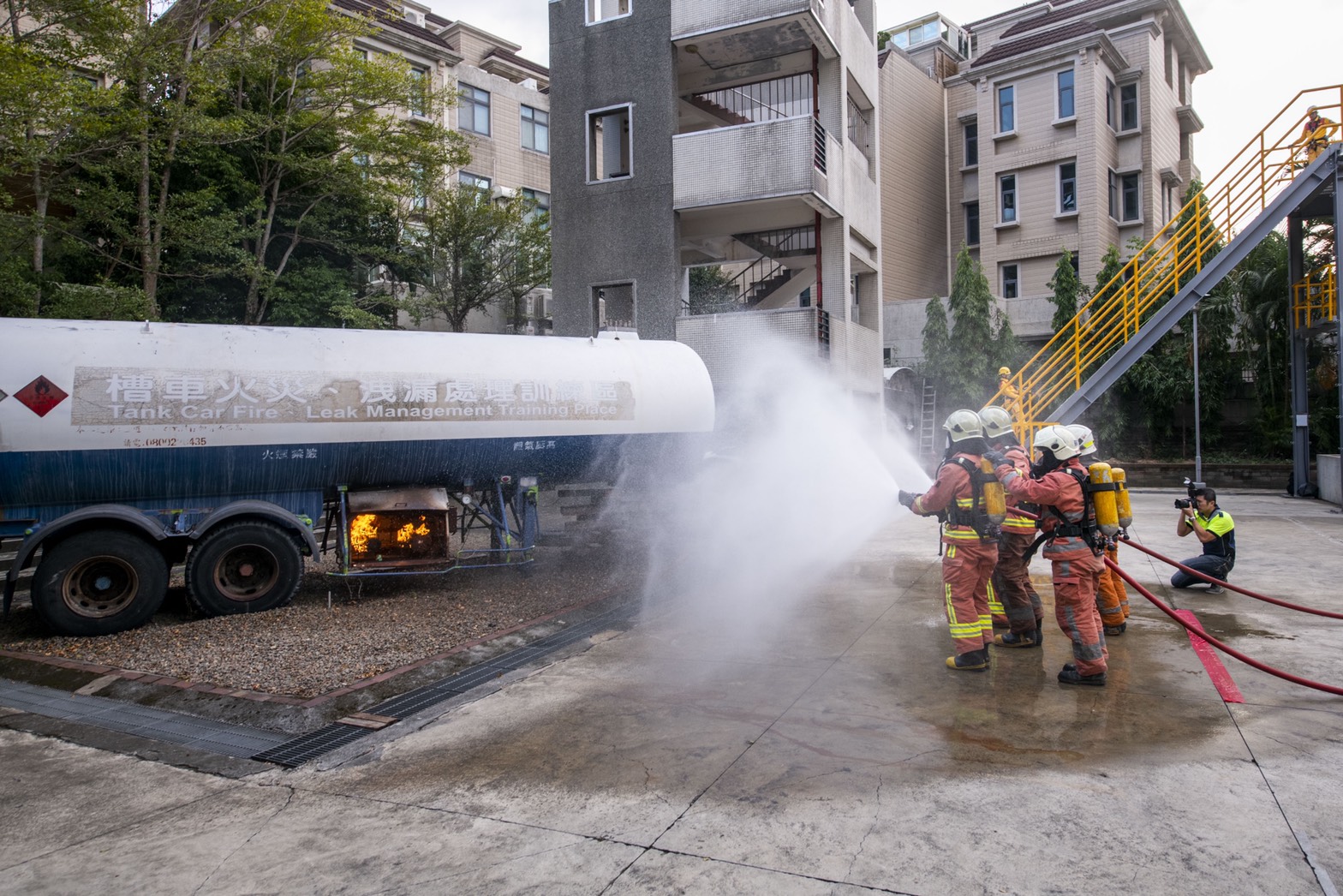 竹市首創「MR實境」救災場景超擬真　用高科技抓出「救災盲點」提升訓練效率