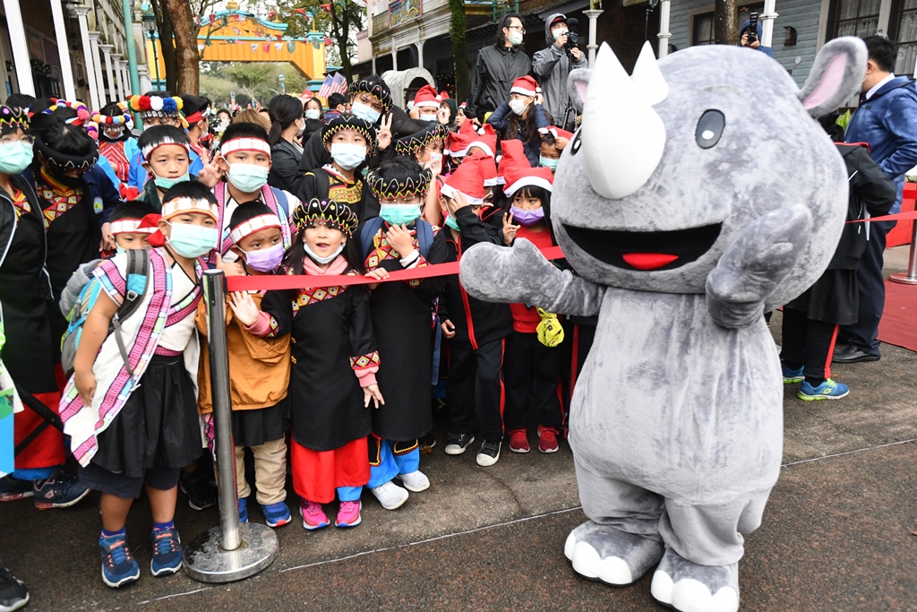 孩子教育不能等 7所極偏鄉小學、共222人偏鄉學童 動物園夢啟程