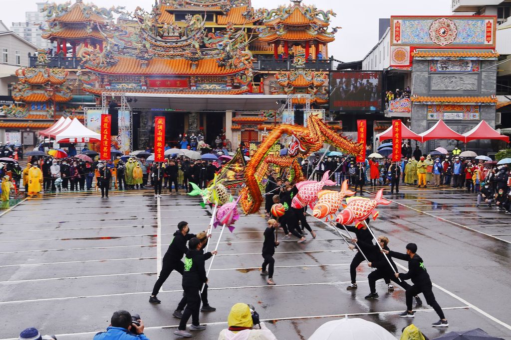 祥龍開光點睛暨貓裏客家龍競技