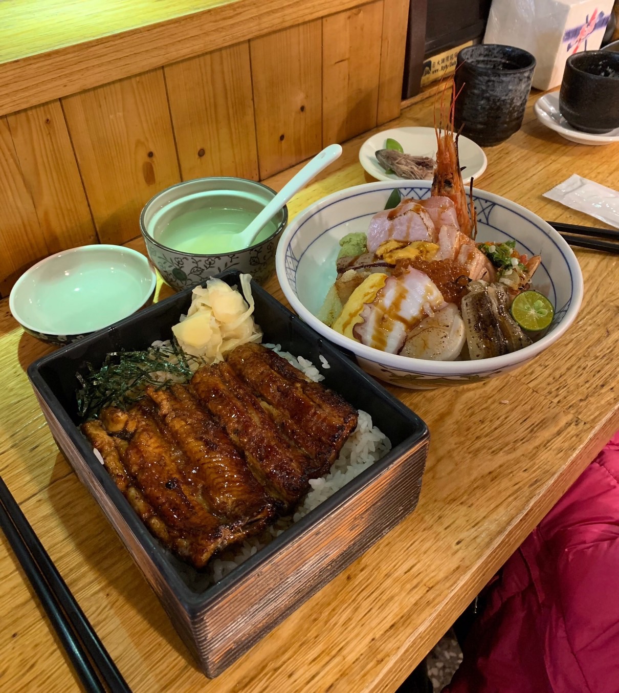 【素人隨食記】台南美食  推薦鰻丼作  鰻魚丼丶綜合炙燒海鮮丼丶海膽滑蛋