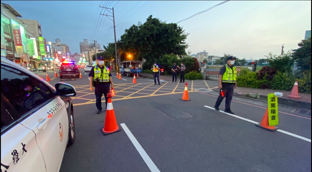 大雅警分局連續強力掃蕩噪音超標 執行警環監稽查噪音改裝車輛