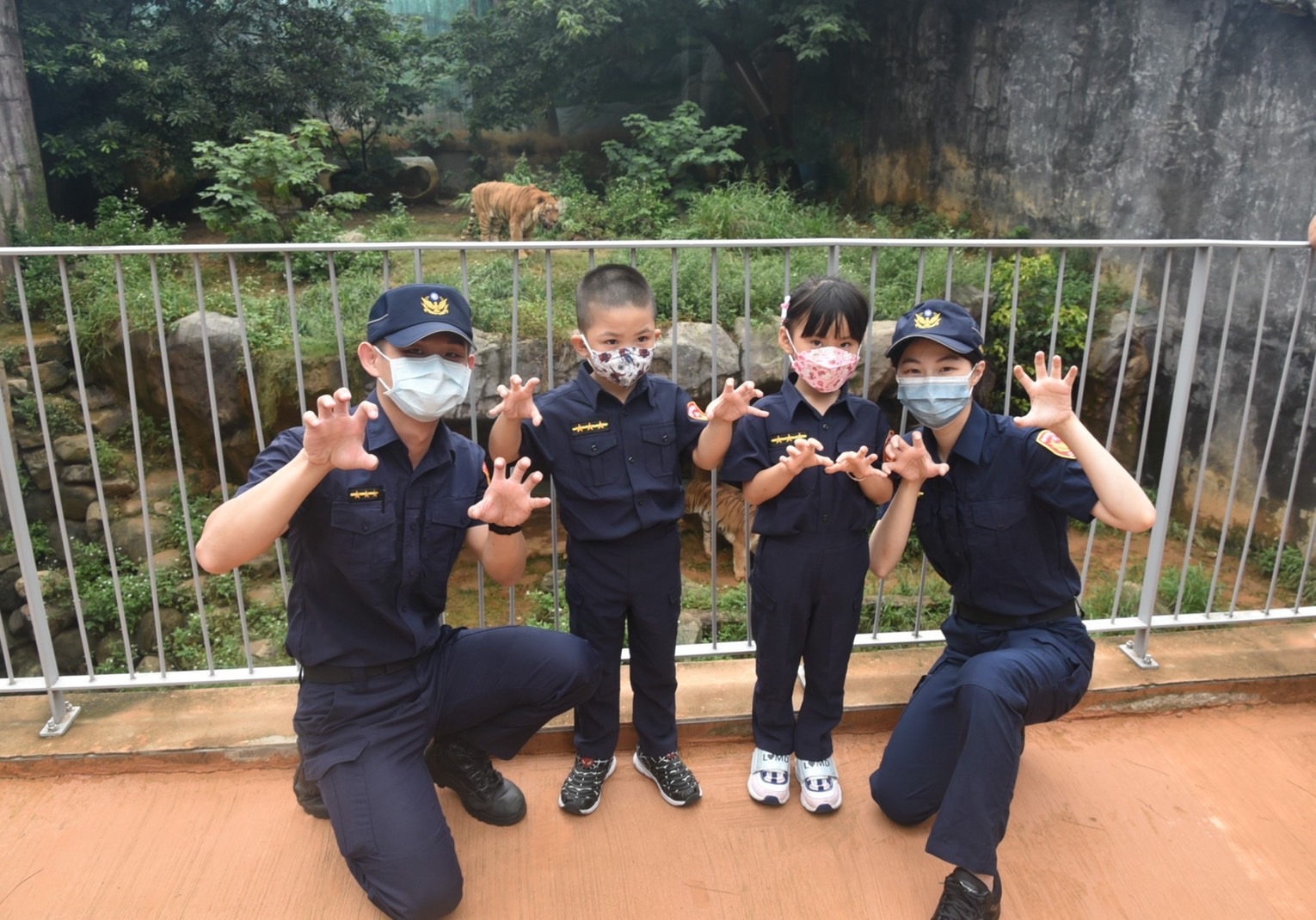 歡慶警察節！全國波麗士限定5日全家免費遊竹市動物園 還可獲限量精美好禮