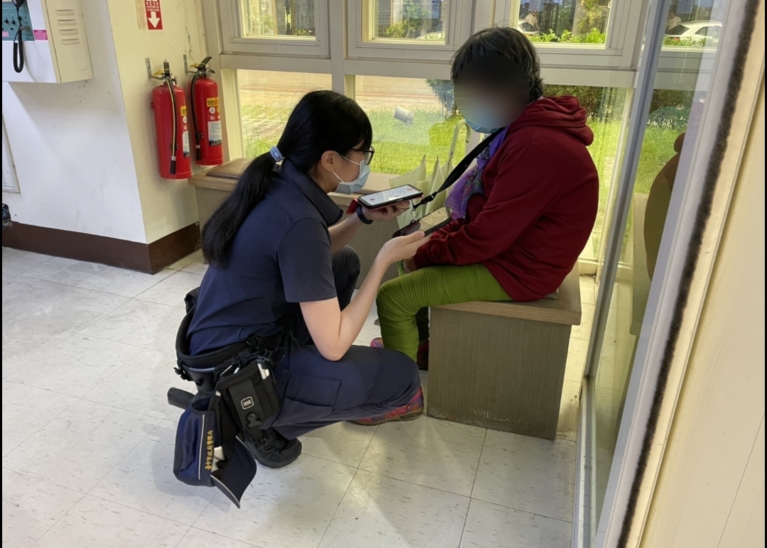 走遠就迷路 幸好樂天阿嬤懂求助:找警察就對了 走遠就迷路 幸好樂天阿嬤懂求助:找警察就對了
