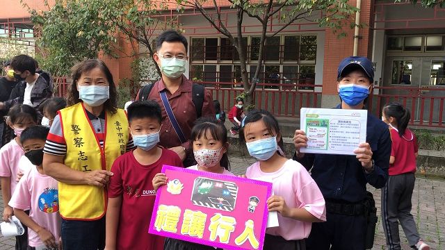 國小童不解詐騙　警舉灰太狼作案例