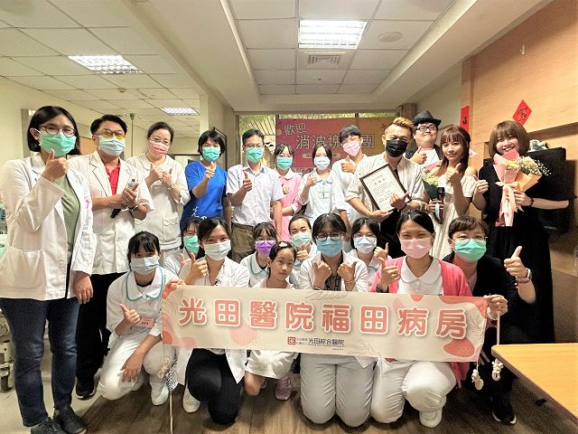 陪伴安寧病患畫下休止符　光田邀消波塊樂團療癒人心